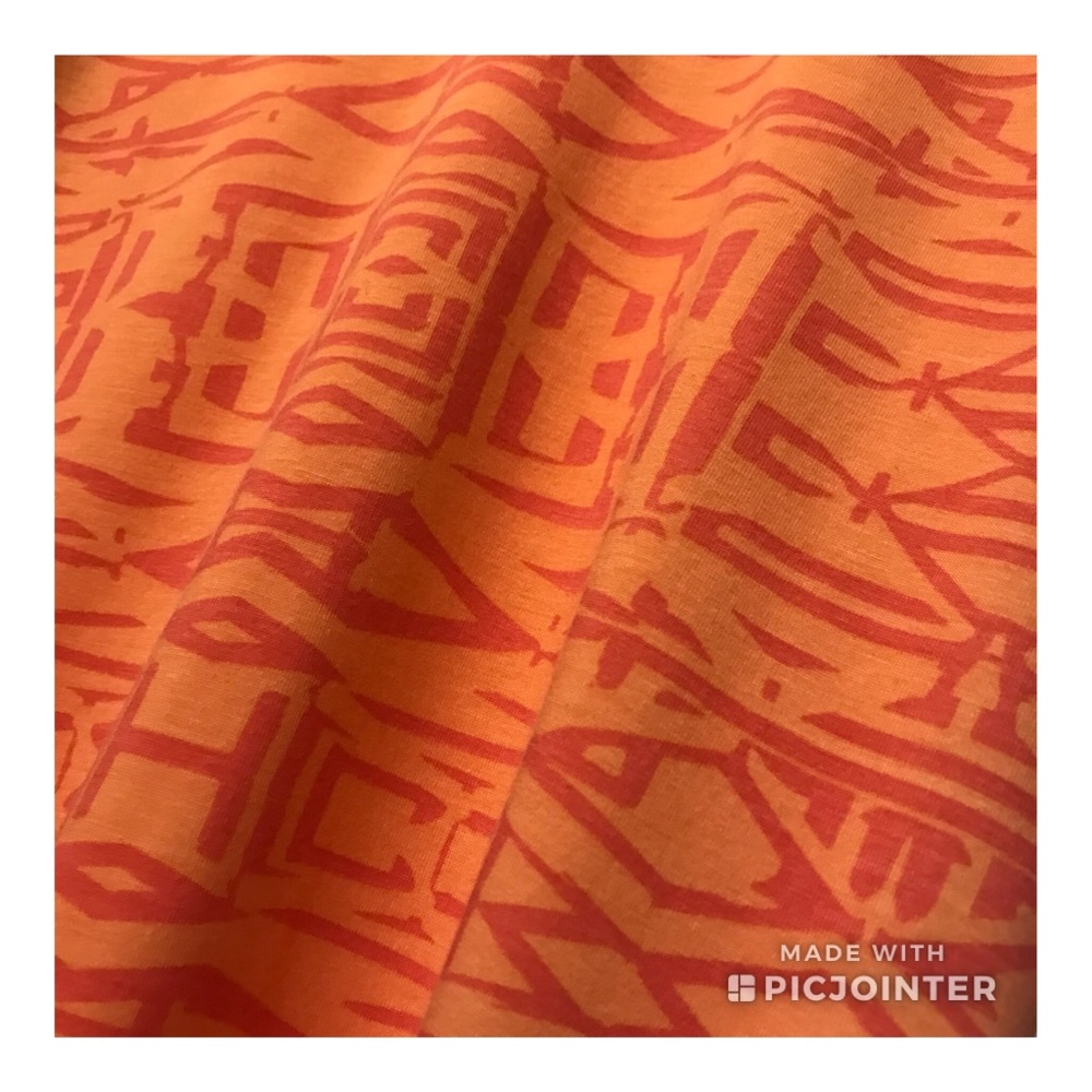 LuLaRoe Randy - Picture 2 of 5